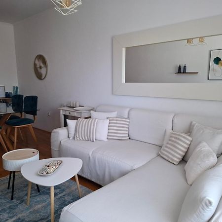 Agua Mare Apartment Budva Ngoại thất bức ảnh